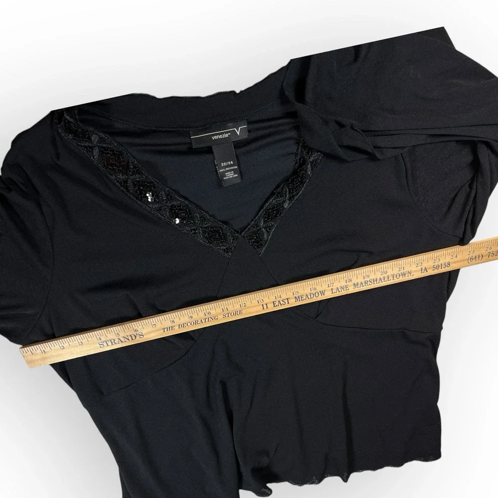 Womens 22/24 Black Lined Dark Romance Top Sequin V-neck‎ Office Siren Venezia